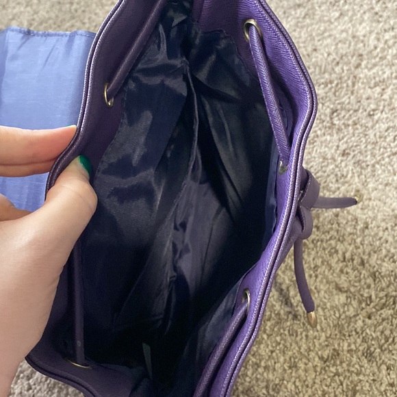 Monat Backpack - Picture 3 of 3